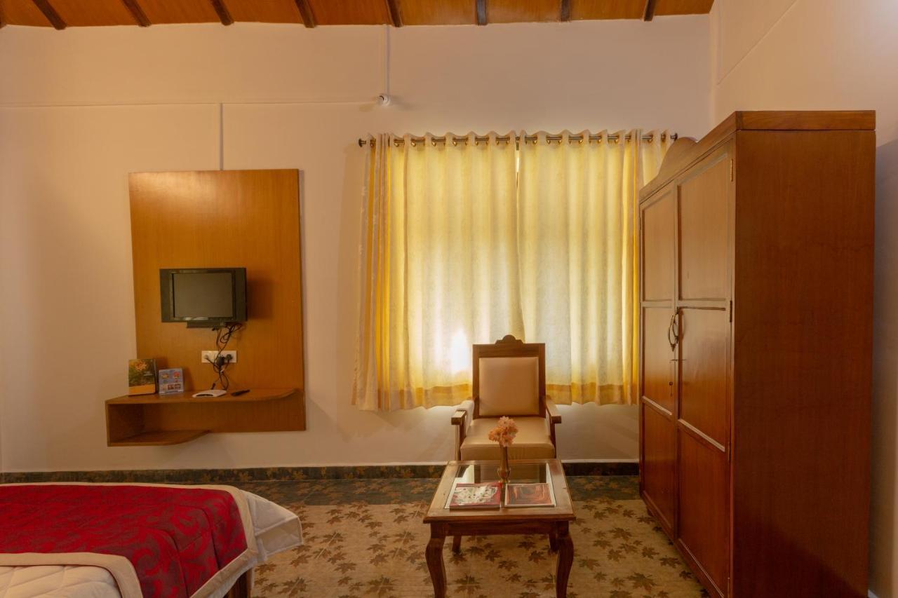 KSTDC Hotel Mayura Gerusoppa, Jogfalls Māvingundi Esterno foto